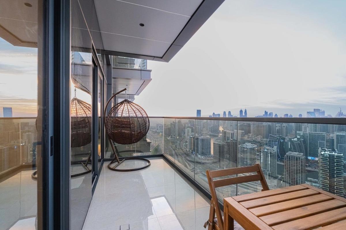 Full Burj Khalifa View 41 Floor Apartment *